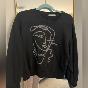 Women’s sweatshirt